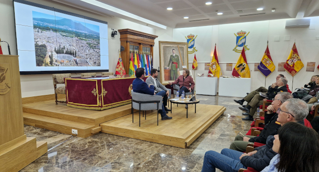 El Instituto de Historia y Cultura Militar celebró el coloquio ‘Descubriendo Pompeya y Herculano’, en el que se abordó la importancia de la figura ...