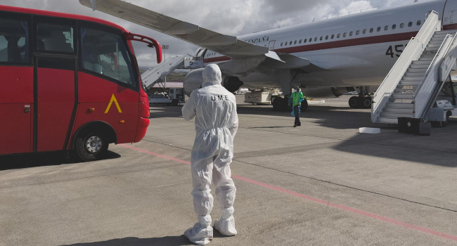 En el operativo del Ministerio de Defensa han participado efectivos de la Unidad Militar de Emergencias y personal del Ejército del Aire que han cu...