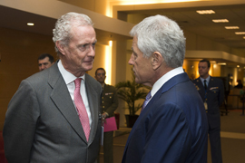 Coincidiendo con la reunión de ministros de Defensa de la OTAN