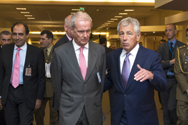 Coincidiendo con la reunión de ministros de Defensa de la OTAN