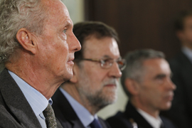 El Presidente del Gobierno felicita a las unidades en el exterior