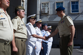 El Rey visita el Estado Mayor de la Defensa y se reúne con la cúpula militar