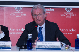 Acto de inauguración del curso “La política común de seguridad y Defensa. Un impulso necesario” organizado por la Universidad de Verano de la Universidad Complutense de Madrid (UCM) de El Escorial