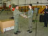 El tcol. Del Cid entrega 'Recuerdo del destacamente Harris' al comandante belga Thierry Closset