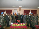 El General Asarta y algunos de los asistentes