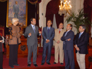 El ministro de Defensa, José Bono con la corporación municipal en el Ayuntamiento de Cádiz