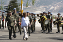 La ministra de Defensa, Carme Chacón, pasa revista a la Fuerza
