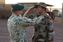 Los militares españoles destacados en Chad, condecorados con la medalla de EUFOR