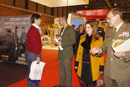 La subsecretaria de Defensa, Irene Domínguez-Alcahud, ha visitando hoy el XXI Salón Internacional del Estudiante y la Oferta Educativa