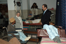 Misiones de Paz y Humanitarias - Asia - ENTREGA DE MATERIAL SANITARIO EN EL HOSPICIO DE ST. JOSEPH