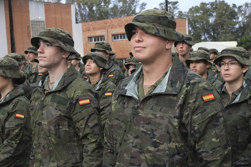 Incremento de efectivos del personal militar