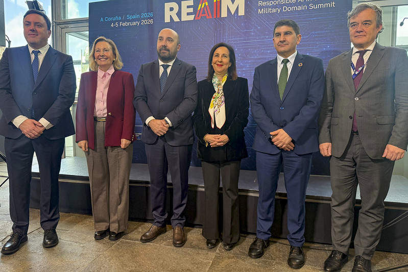 Participa en la inauguración de la 'III Cumbre Internacional sobre el Uso Responsable de la Inteligencia Artificial en el Ámbito Militar' (REAIM), en el Palacio de Exposiciones y Congresos (PALEXCO) - A Coruña.