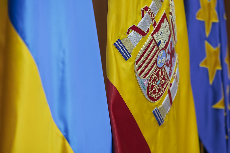 Mantiene una reunión por videoconferencia en la sede del ministerio, con el Servicio Estatal de Guardia de Fronteras de Ucrania.