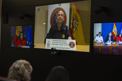 Videconferencia de Robles con la fragata 'Cristóbal Colón'
