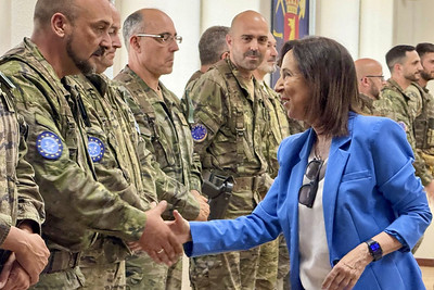 Visita, en el CENAD 'San Gregorio' (Zaragoza), al personal militar español encuadrado en el Grupo de Combate de la Unión Europea (EUBG) que participa en el ejercicio MILEX 26.